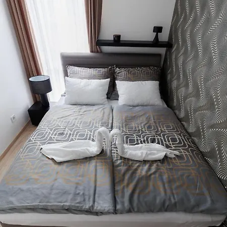 Bauhaus Wellness Fsz. 1 Apartmán *