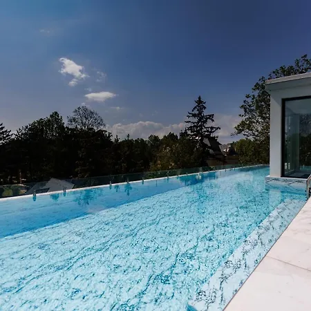 Bauhaus Wellness Fsz. 1 Appartamento