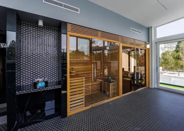 Bauhaus Wellness Fsz. 1 Siófok