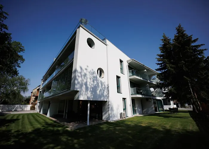 Bauhaus Wellness Fsz. 1