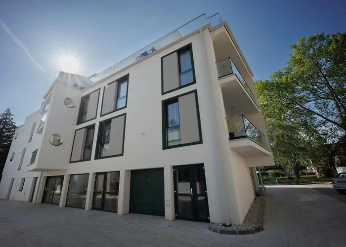 Bauhaus Wellness Fsz. 1