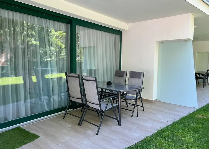 Bauhaus Wellness Fsz. 1 *